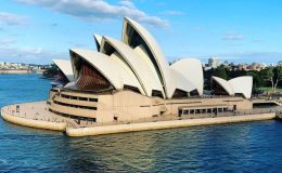 Nhà hát Opera Sydney địa điểm nổi tiếng du lịch Úc